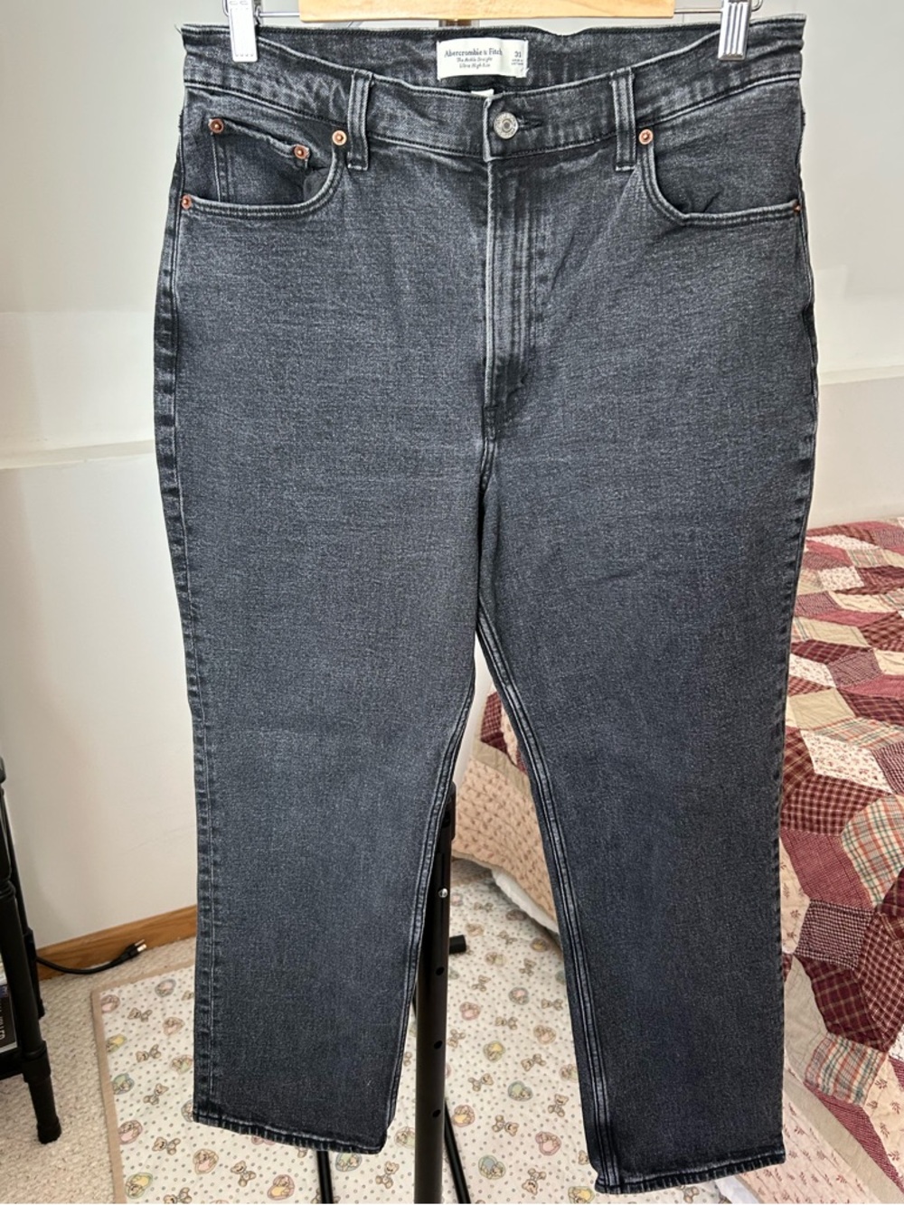 Abercrombie & Fitch The Ankle Straight Ultra High Rise Jeans Curve Love 31